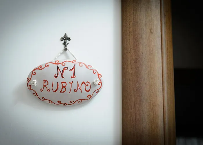 宝石住宿加早餐旅馆 住宿加早餐酒店 Castel Lagopesole