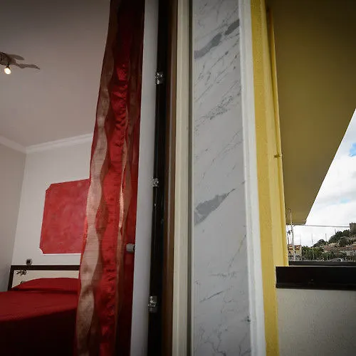 Le Gemme Bed & Breakfast 4*